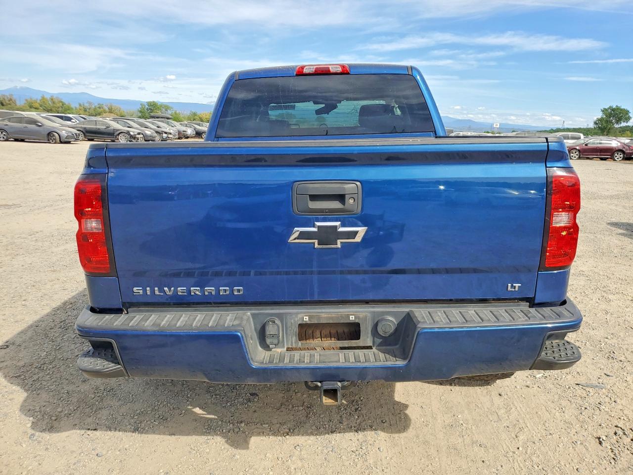 2017 CHEVROLET SILVERADO K1500 LT photo 11