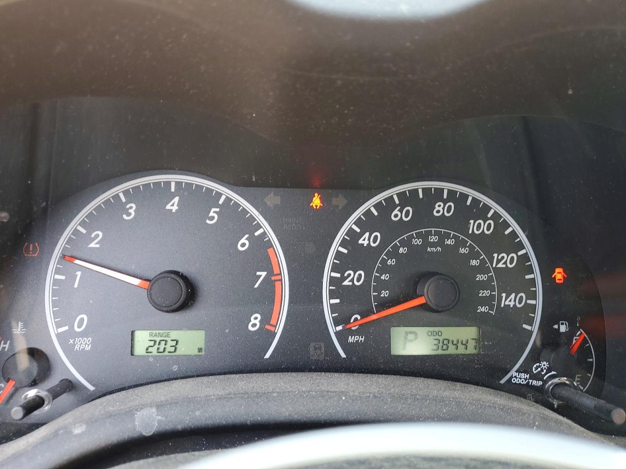 2013 TOYOTA COROLLA LE photo 17