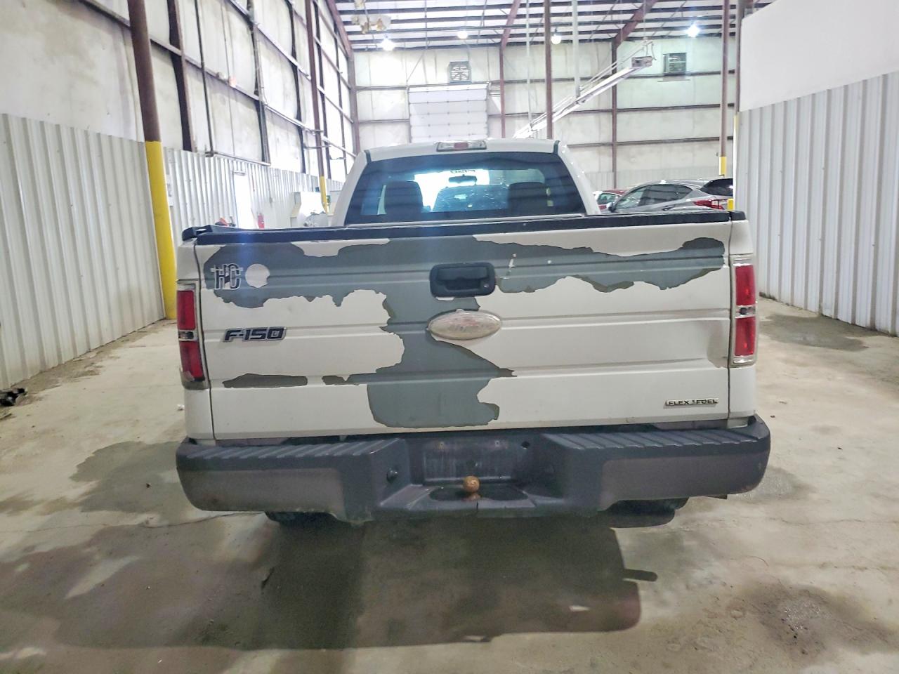 2011 FORD F150 photo 16