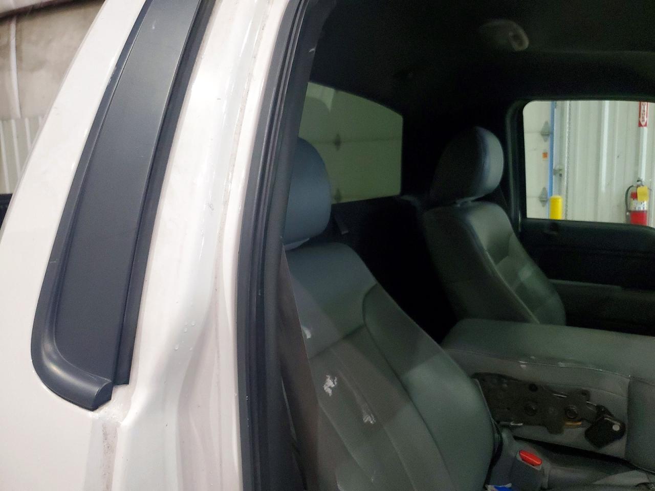 2011 FORD F150 photo 28