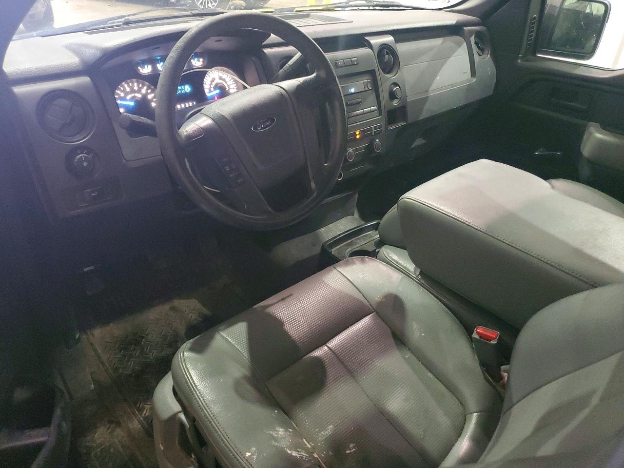 2011 FORD F150 photo 22