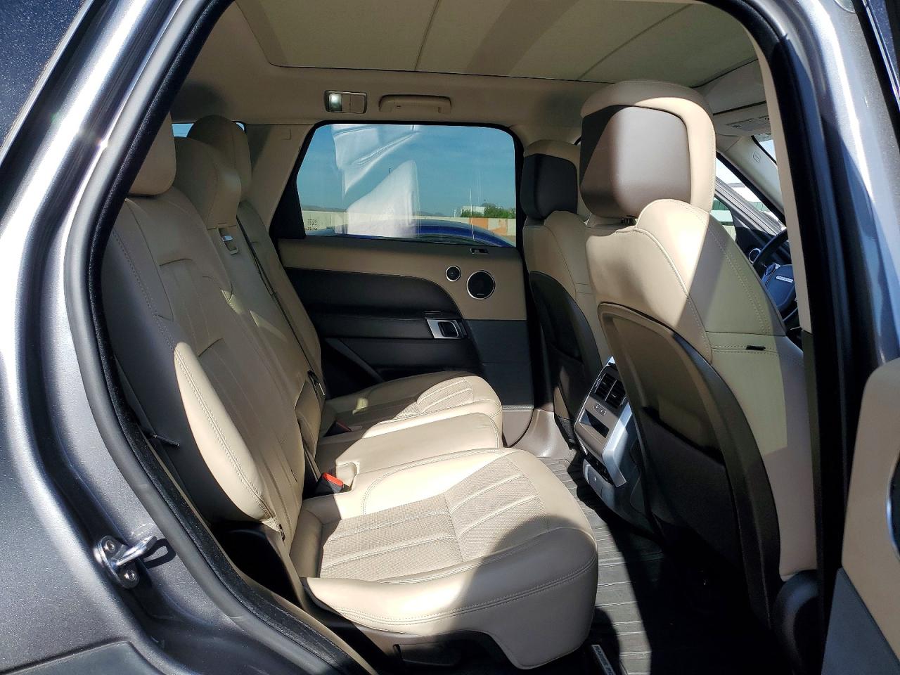 2019 LAND ROVER RANGE ROVER SPORT HSE photo 11