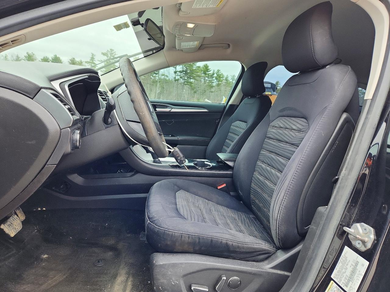 2016 FORD FUSION SE photo 13
