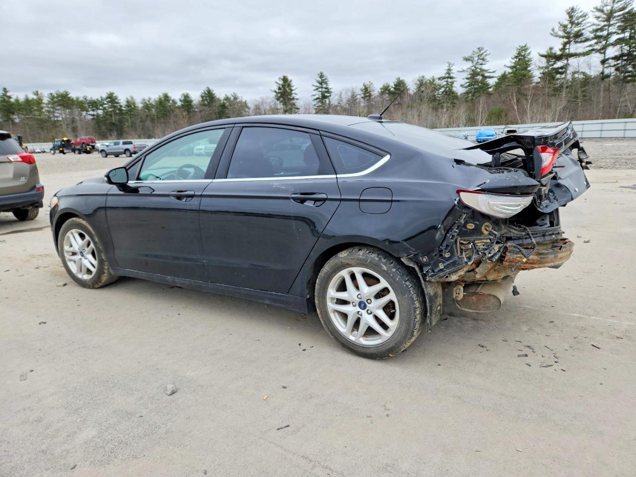 2016 FORD FUSION SE photo 3