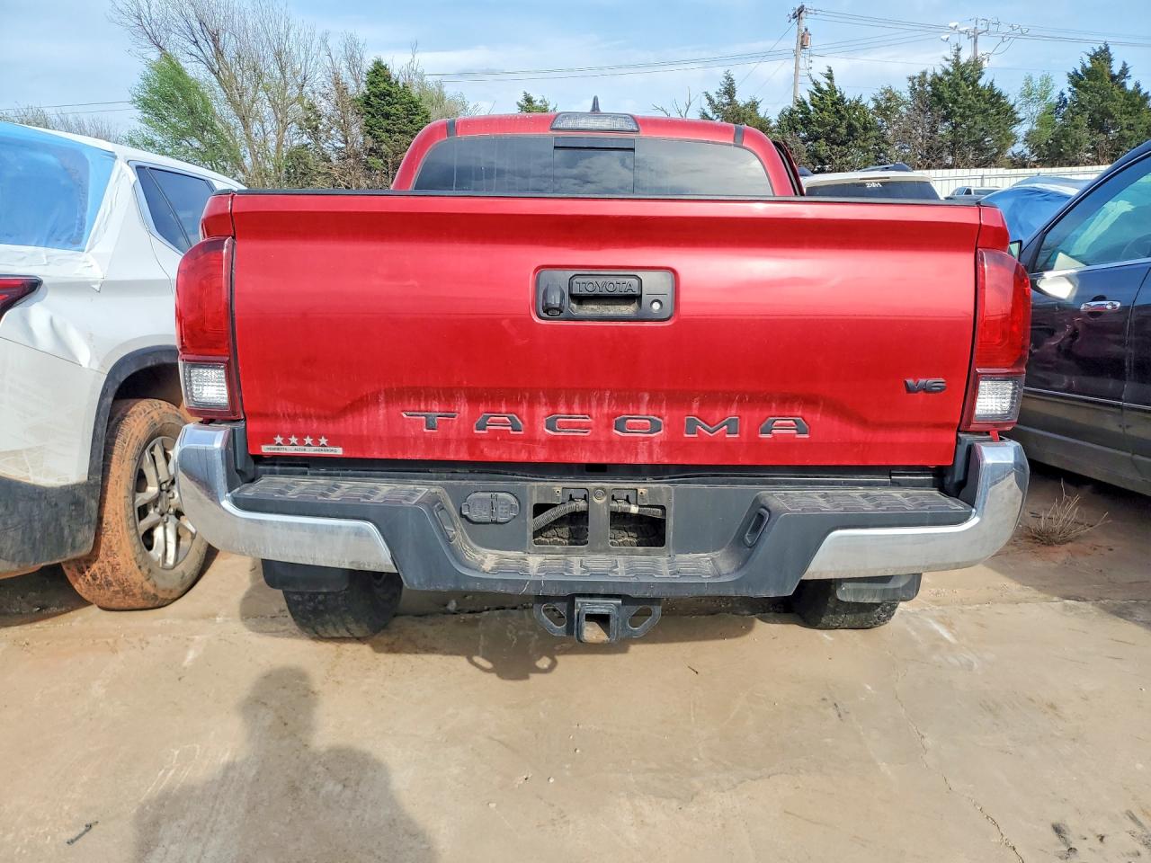 2019 TOYOTA TACOMA TRD OFF-ROAD photo 6