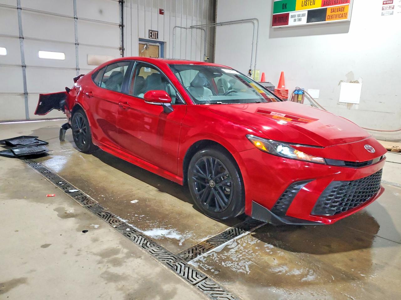 2025 TOYOTA CAMRY SE photo 4