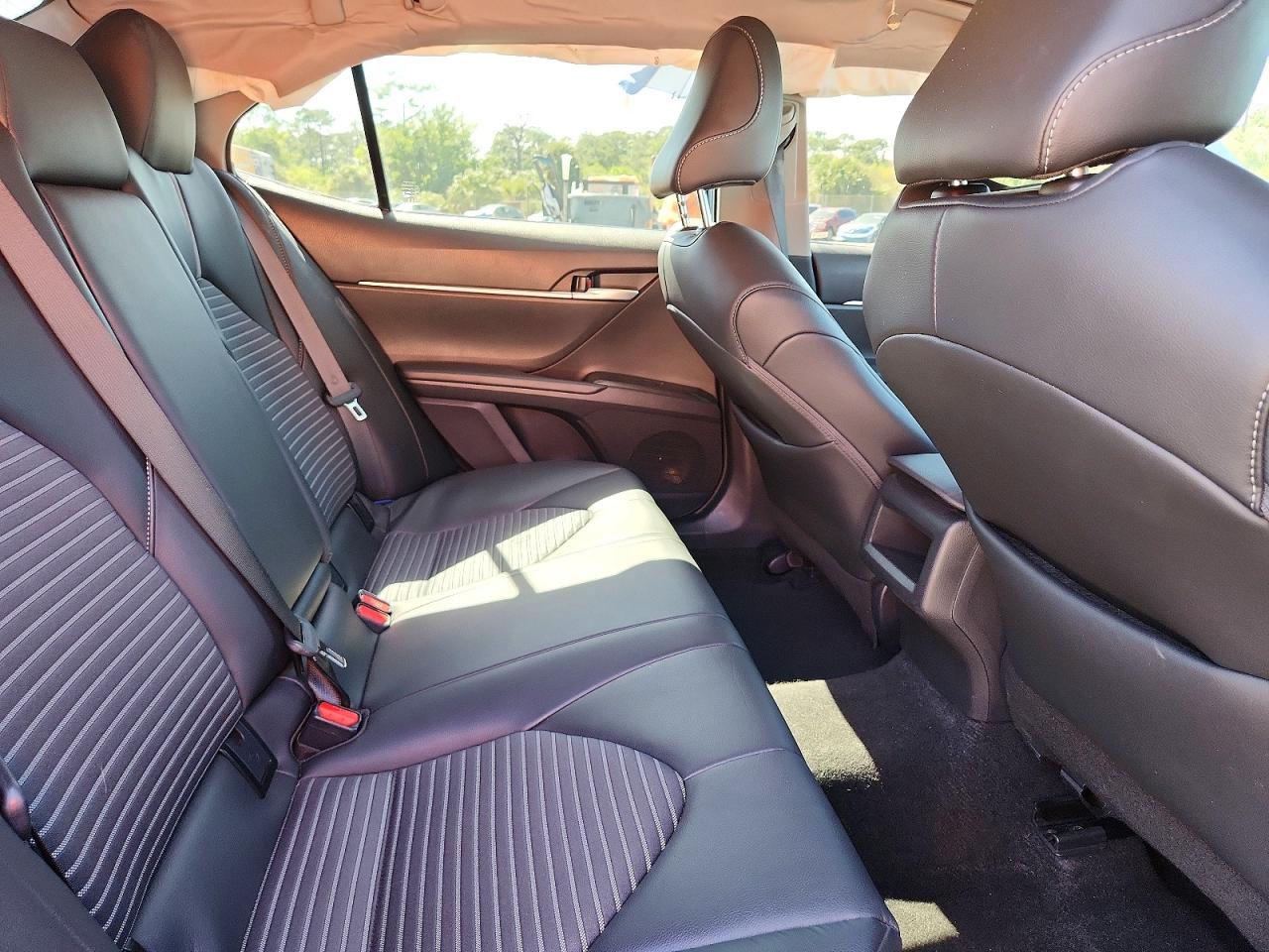 2024 TOYOTA CAMRY SE photo 28