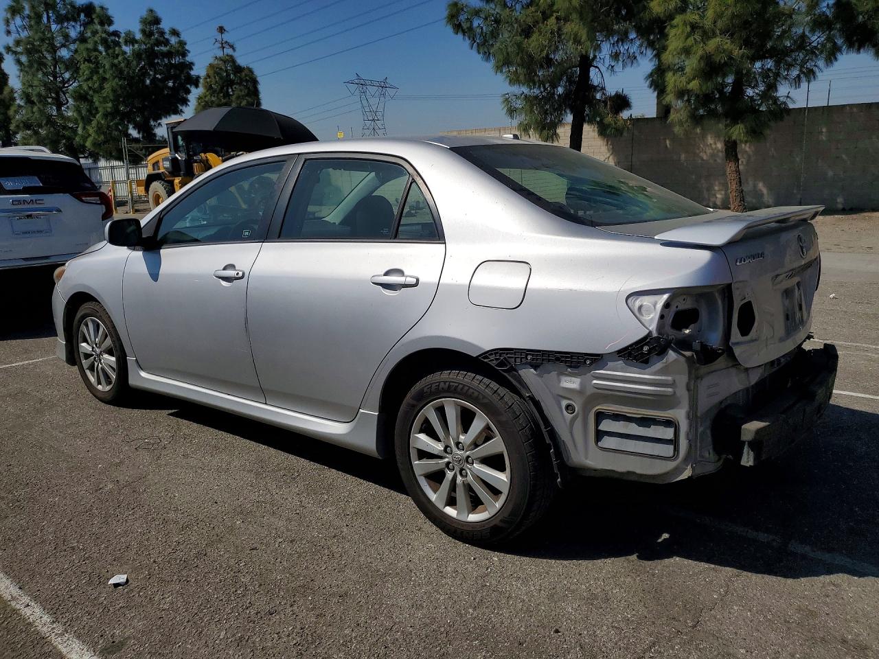 2010 TOYOTA COROLLA S photo 2