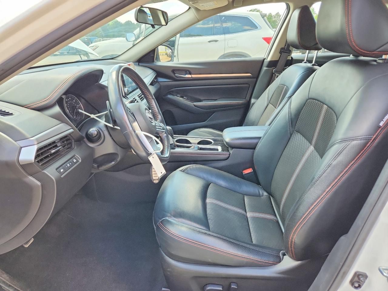 2024 NISSAN ALTIMA 2.5 SR photo 19