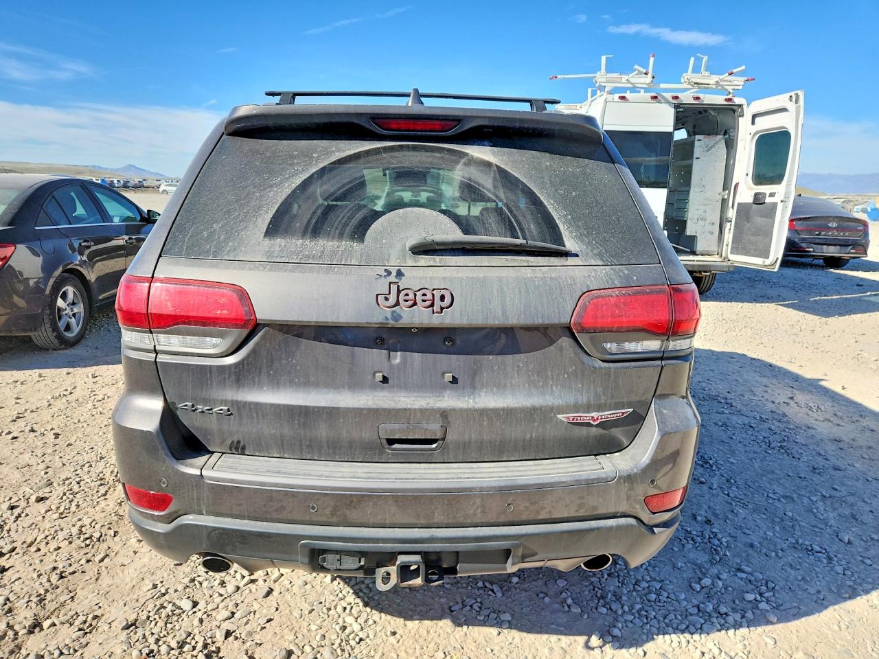 2018 JEEP GRAND CHEROKEE TRAILHAWK photo 6