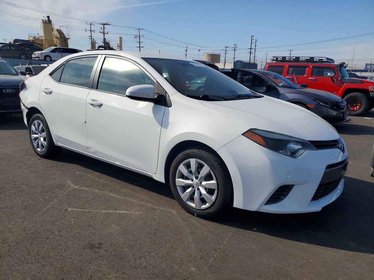 2016 TOYOTA COROLLA LE photo 4