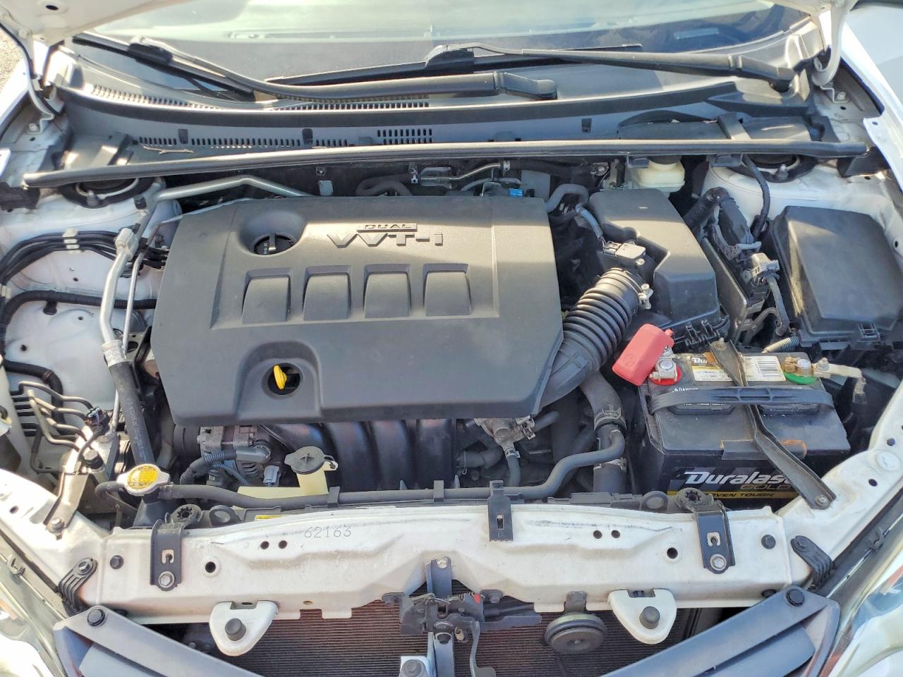 2016 TOYOTA COROLLA LE photo 11