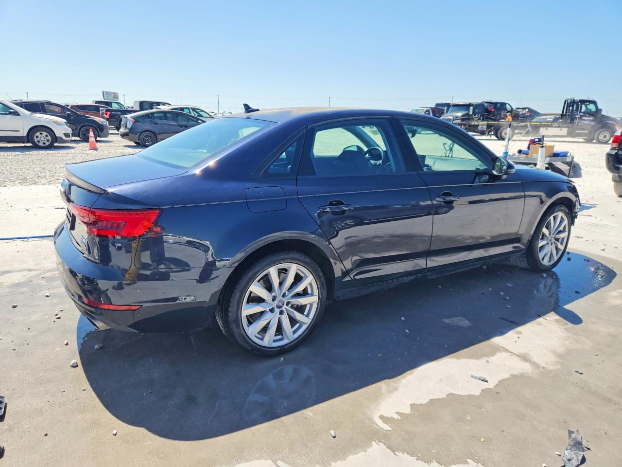 2017 AUDI A4 PREMIUM photo 3