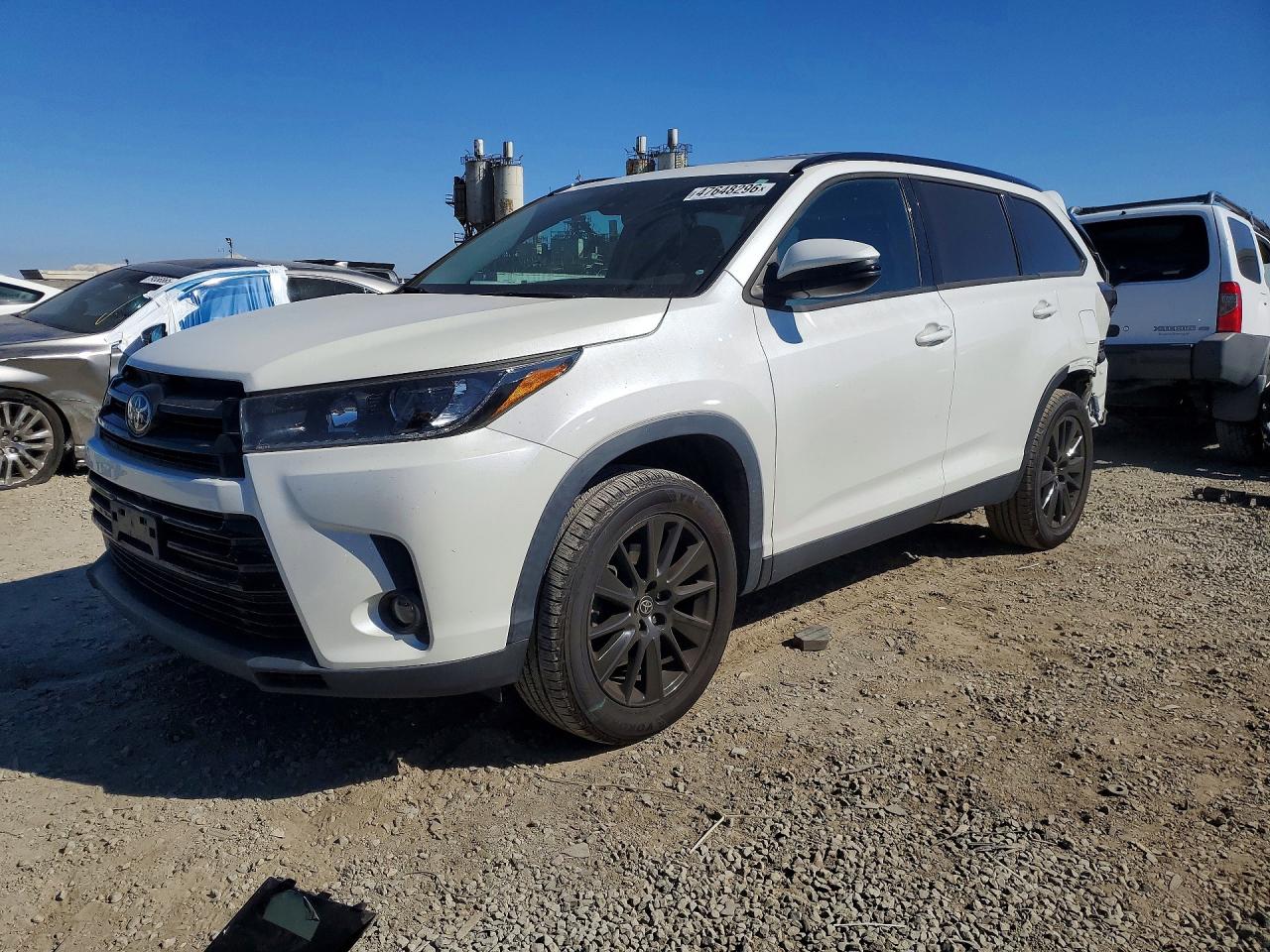 2019 TOYOTA HIGHLANDER