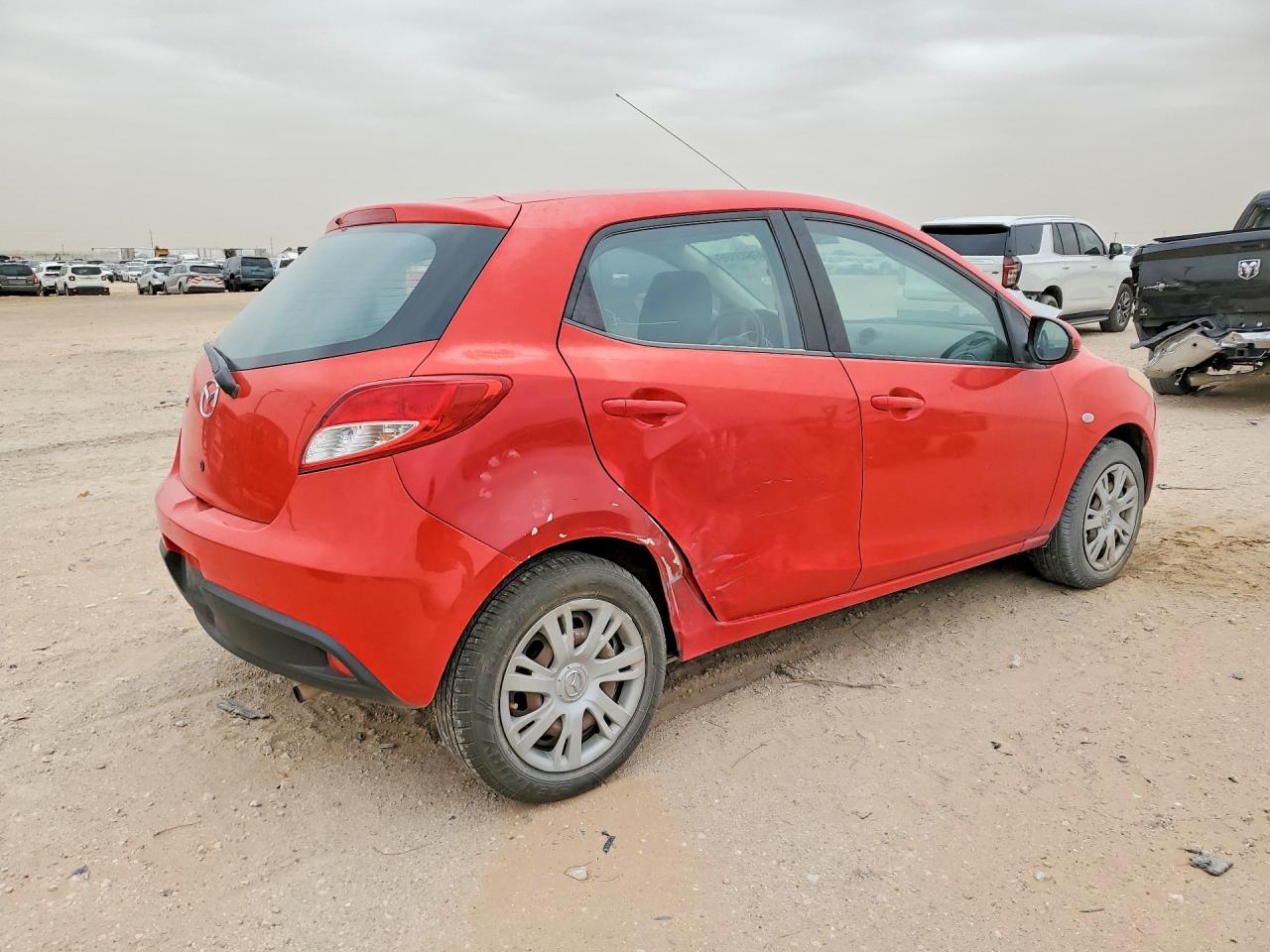 2011 MAZDA MAZDA2 photo 5