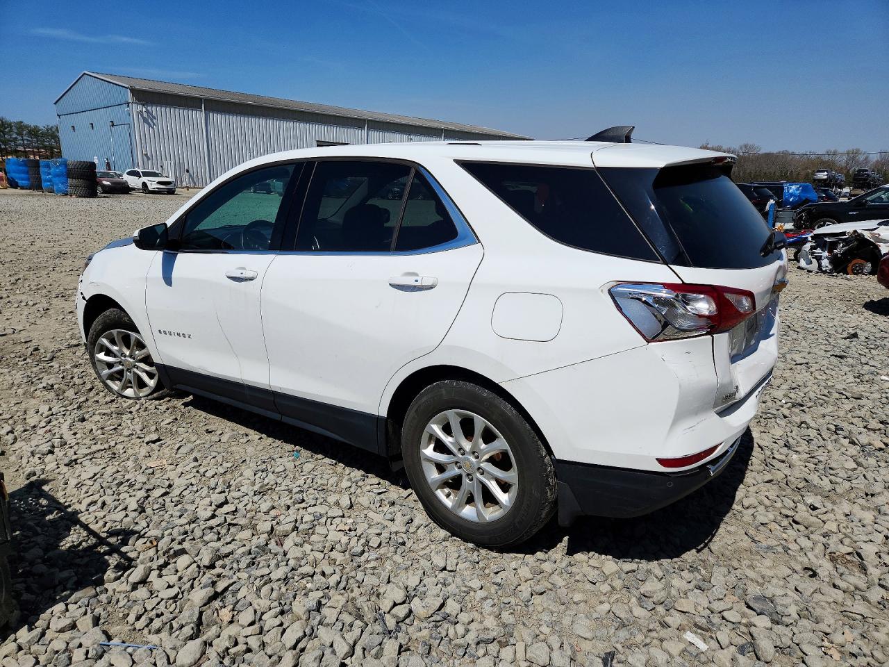 2019 CHEVROLET EQUINOX LT photo 3