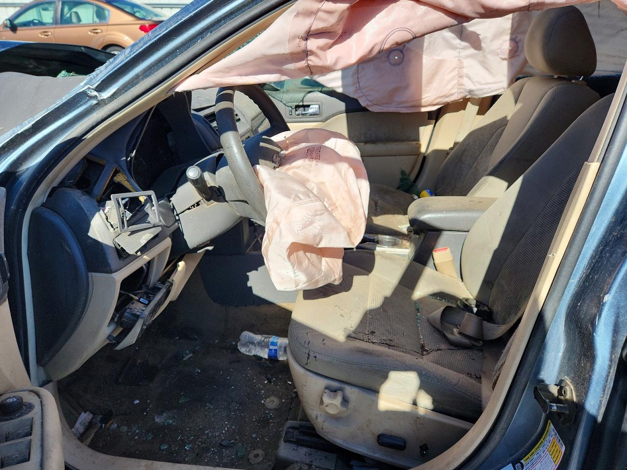2011 FORD FUSION SE photo 19