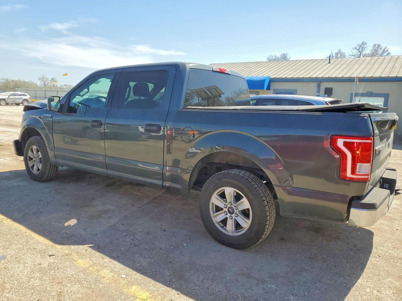 2015 FORD F150 SUPERCREW photo 4