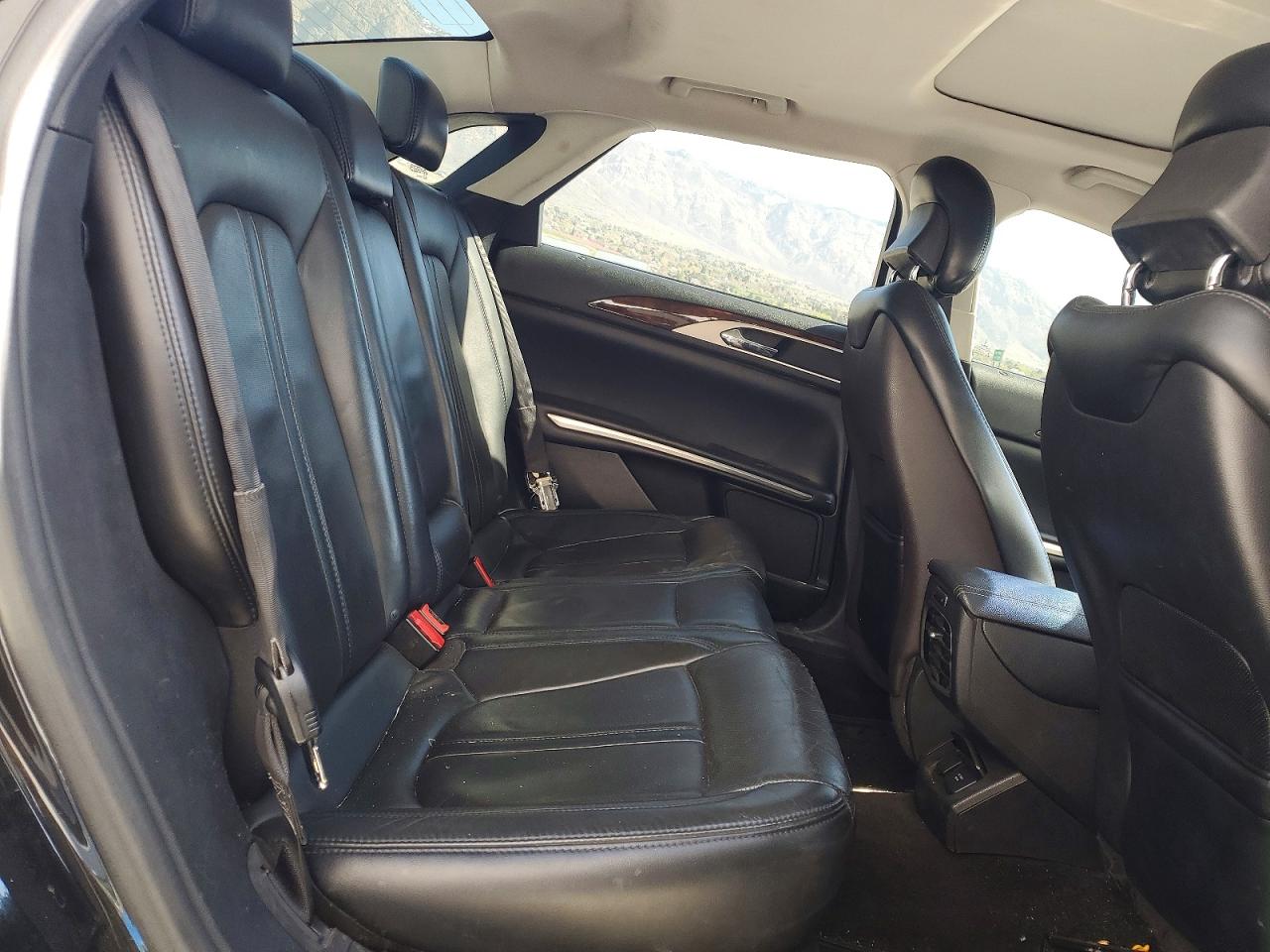 2015 LINCOLN MKZ HYBRID photo 19