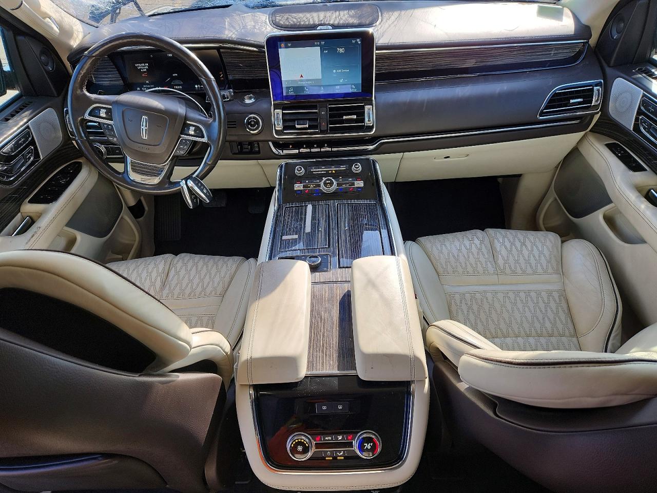 2019 LINCOLN NAVIGATOR BLACK LABEL photo 15