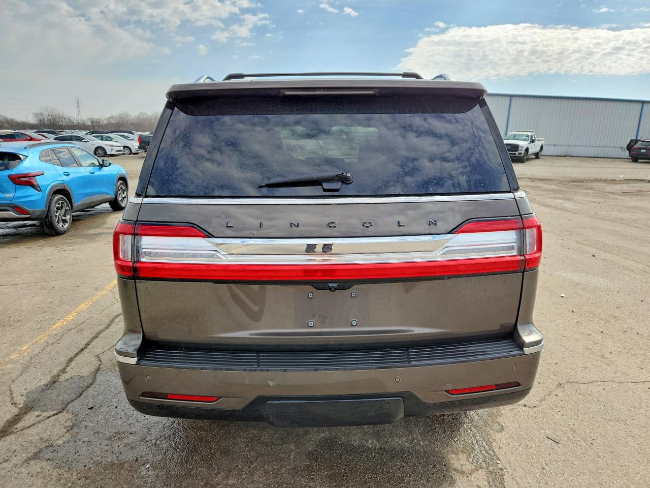 2019 LINCOLN NAVIGATOR BLACK LABEL photo 11