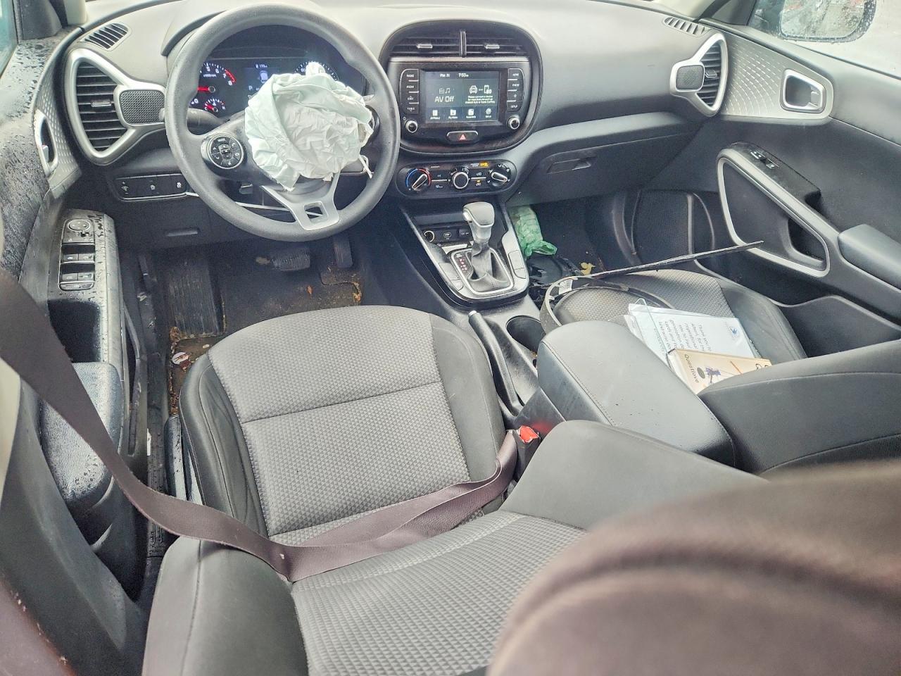 2020 KIA SOUL LX photo 22
