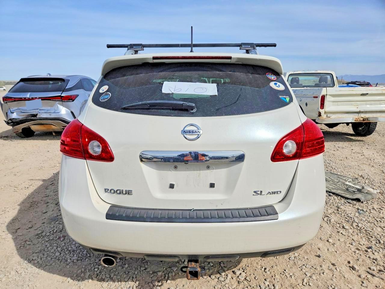 2013 NISSAN ROGUE S photo 6