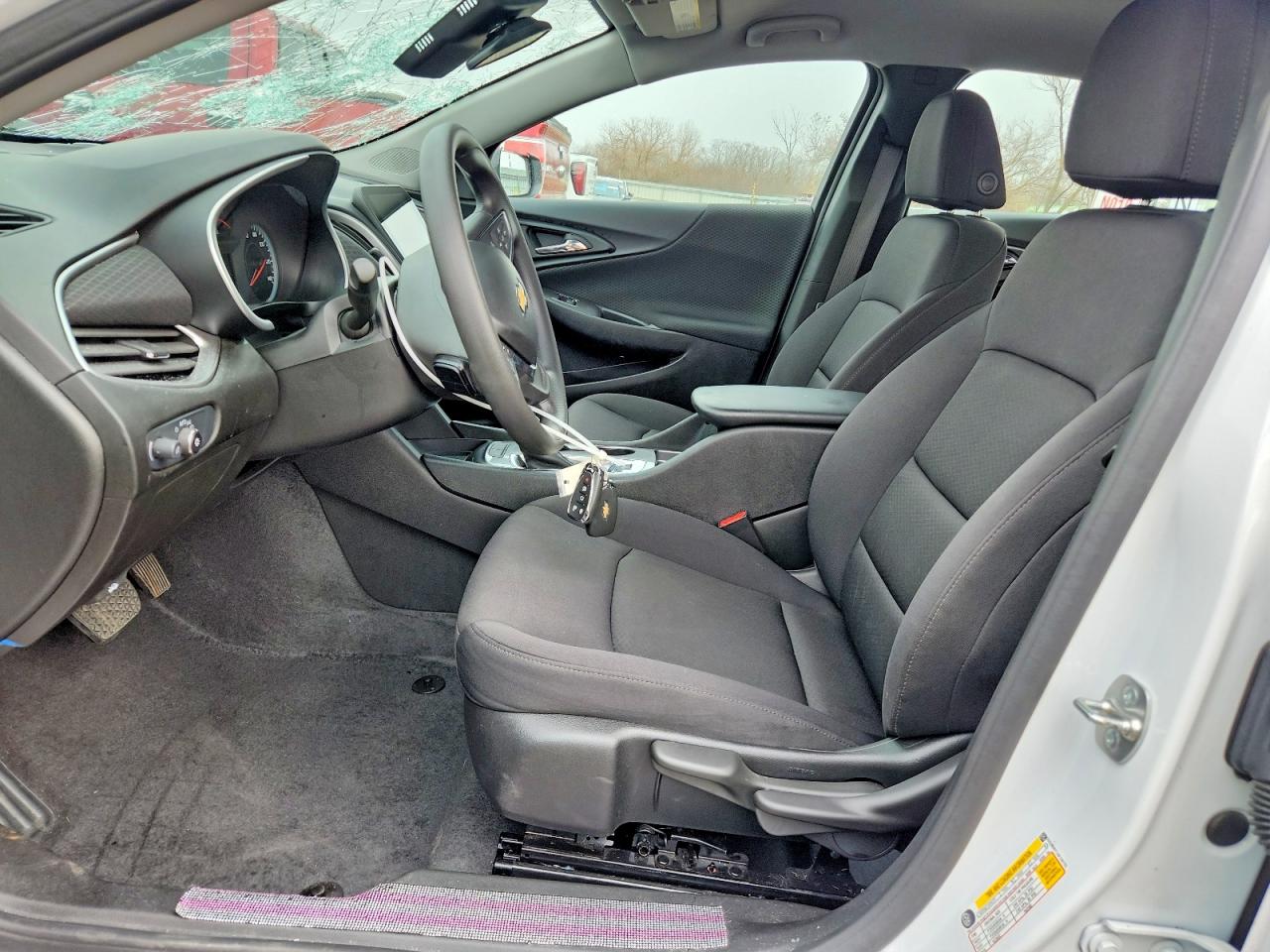 2025 CHEVROLET MALIBU LS photo 13