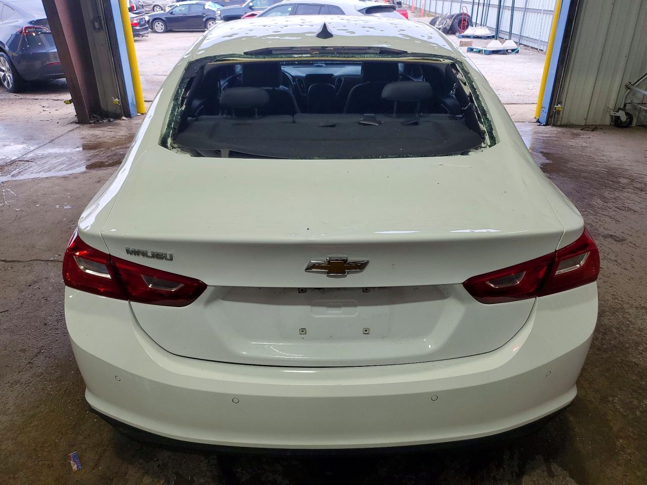 2025 CHEVROLET MALIBU LS photo 11