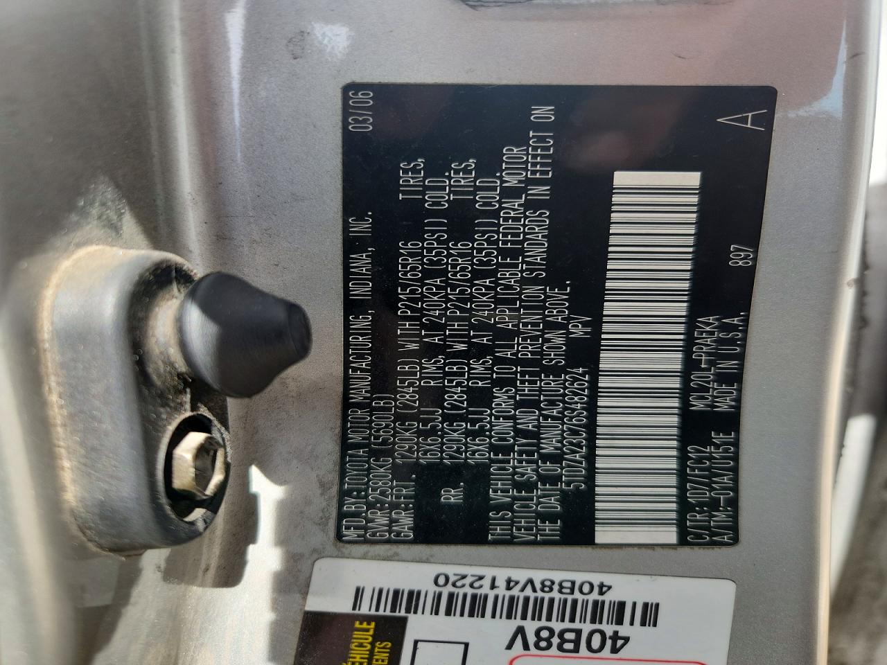 2006 TOYOTA SIENNA LE 8 PASSENGER photo 13