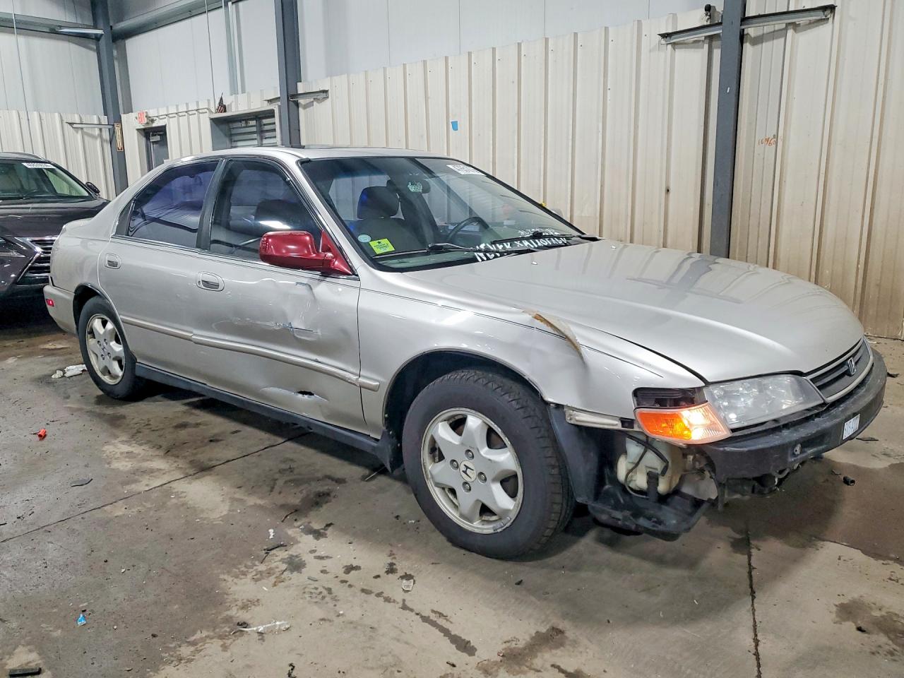 1996 HONDA ACCORD EX photo 10