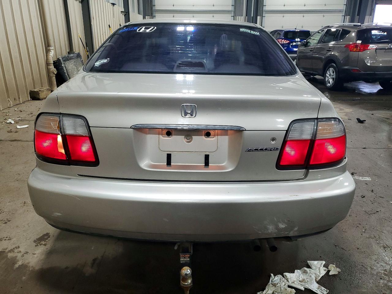1996 HONDA ACCORD EX photo 16