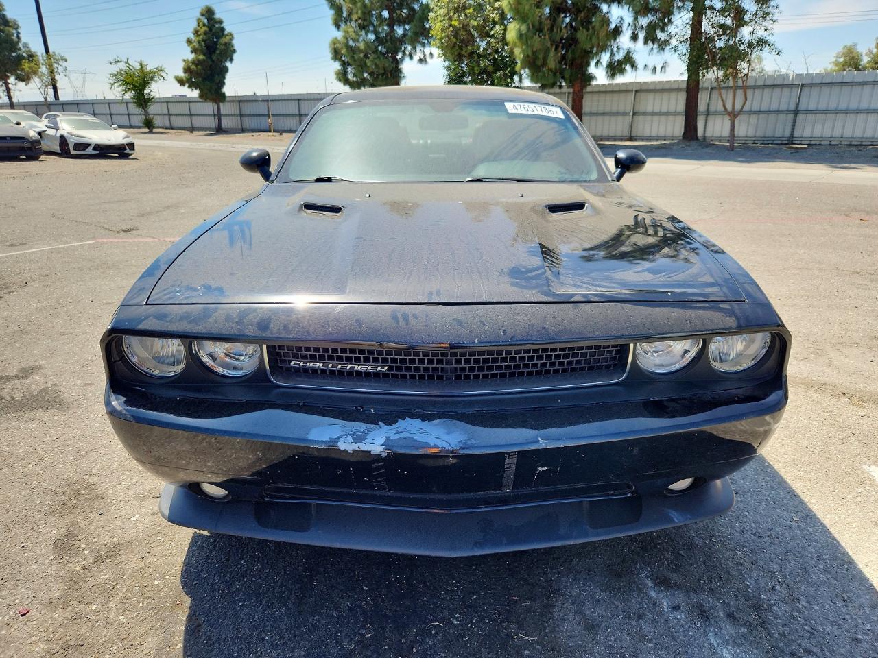 2013 DODGE CHALLENGER SXT photo 9