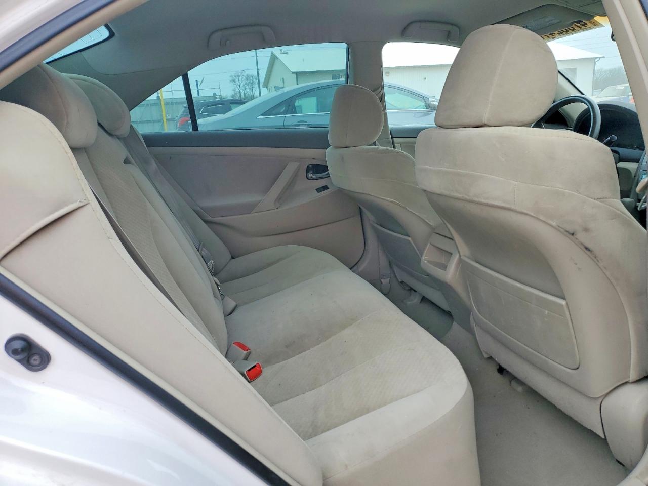 2007 TOYOTA CAMRY LE photo 28