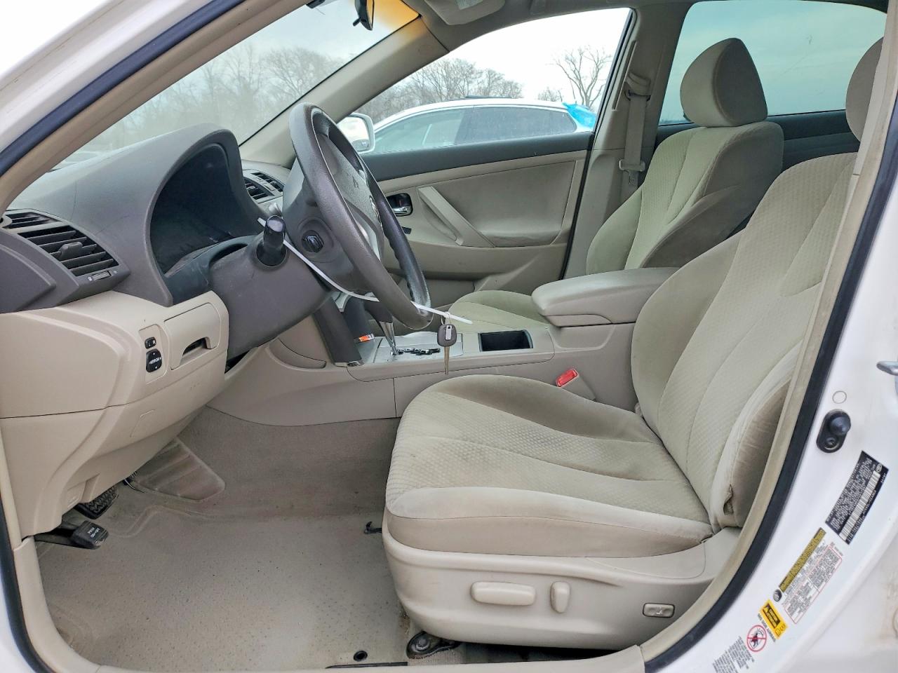 2007 TOYOTA CAMRY LE photo 19