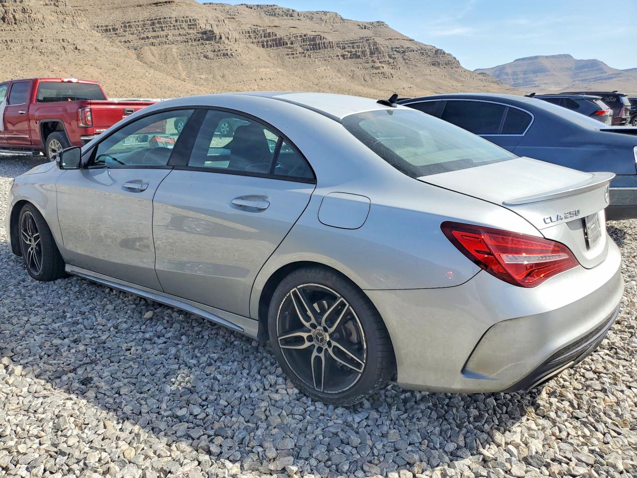2018 MERCEDES-BENZ CLA 250 photo 3