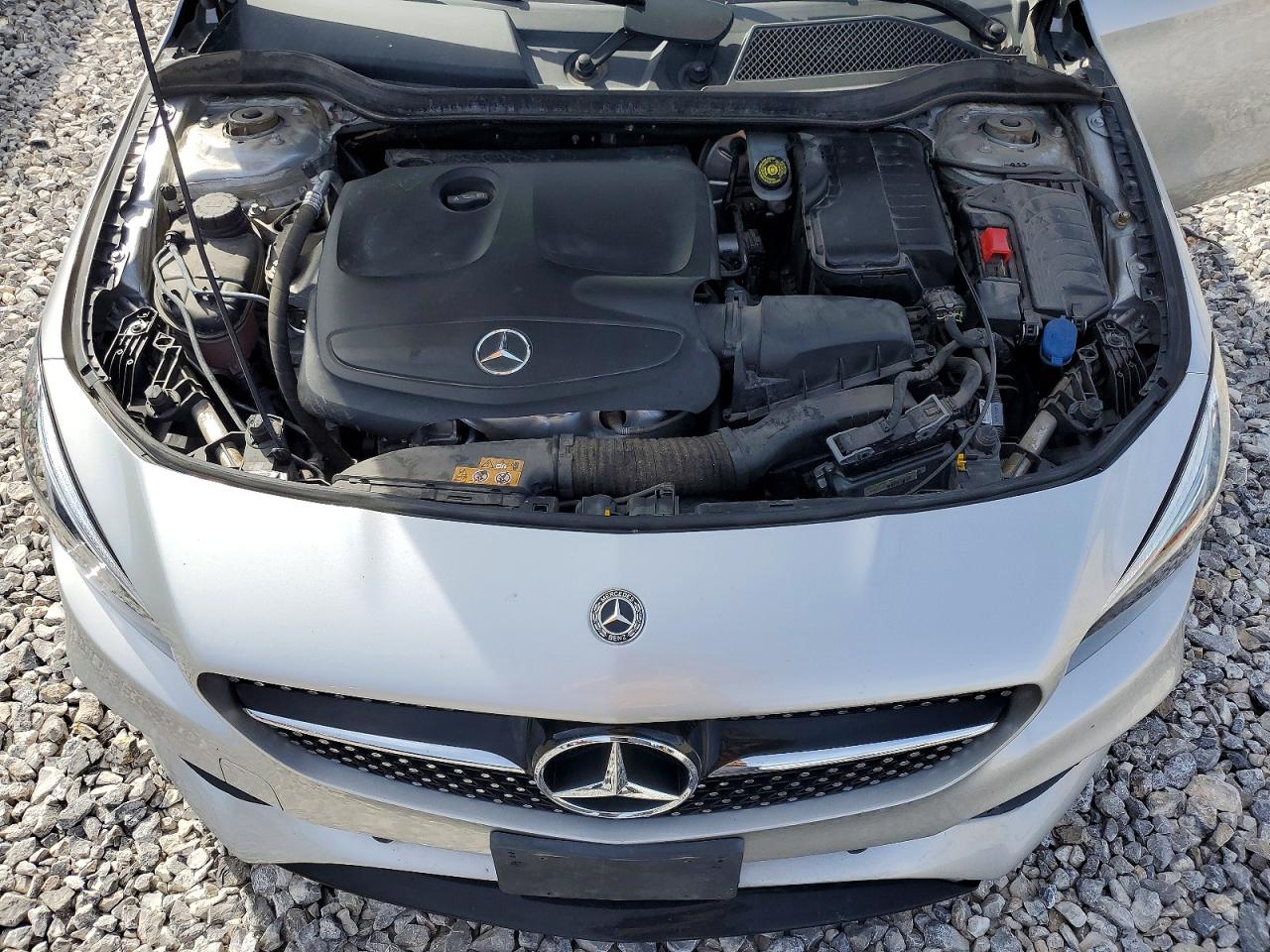 2018 MERCEDES-BENZ CLA 250 photo 21