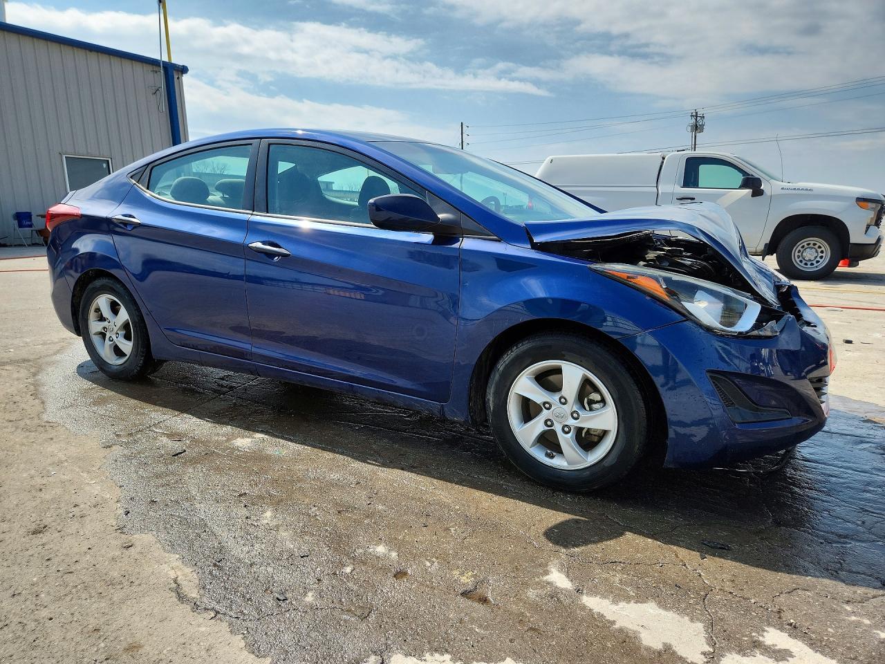 2015 HYUNDAI ELANTRA SE photo 7