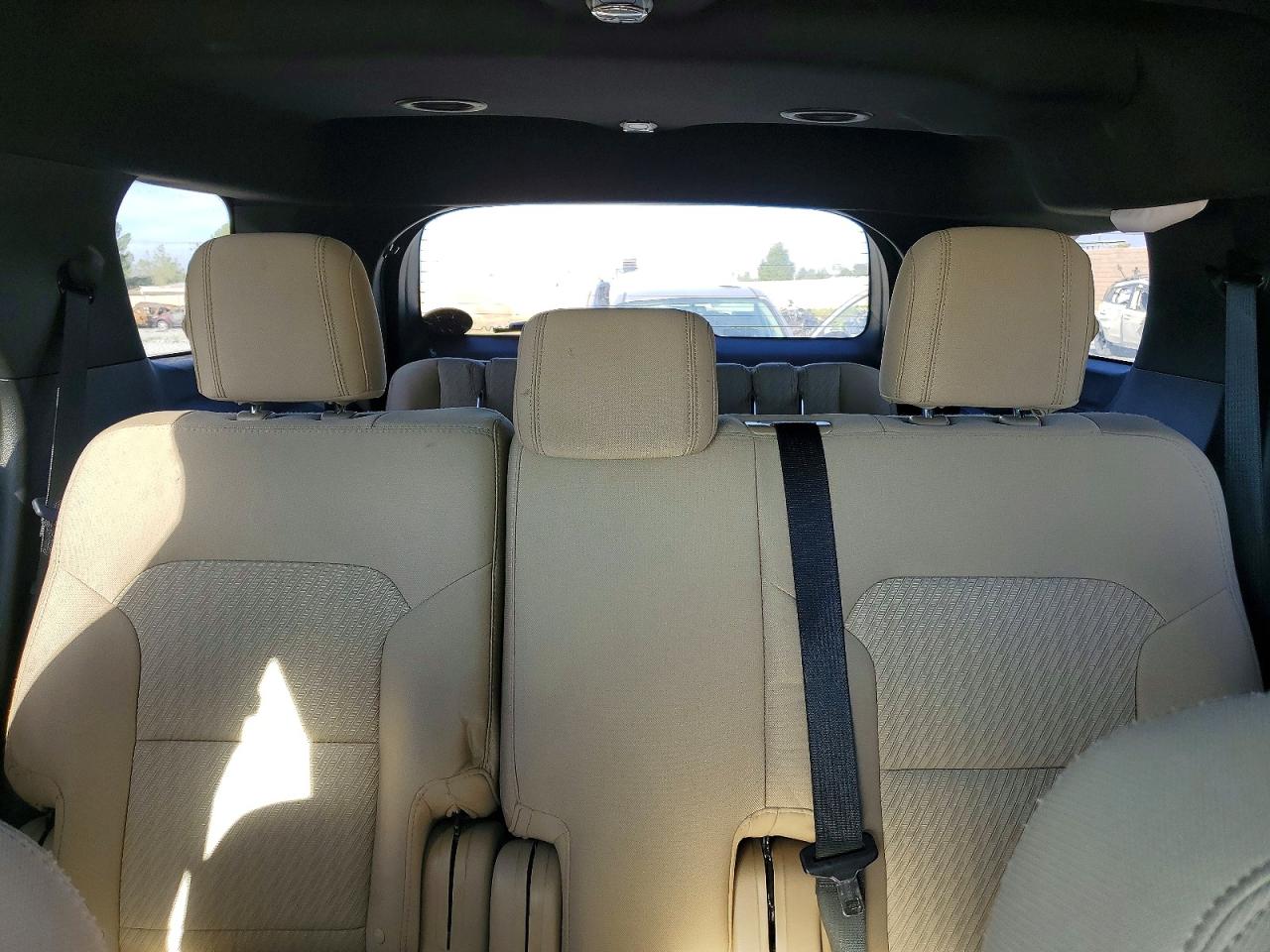 2017 FORD EXPLORER photo 10