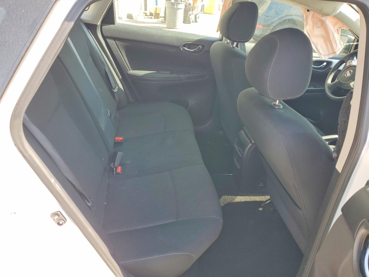 2019 NISSAN SENTRA S photo 19
