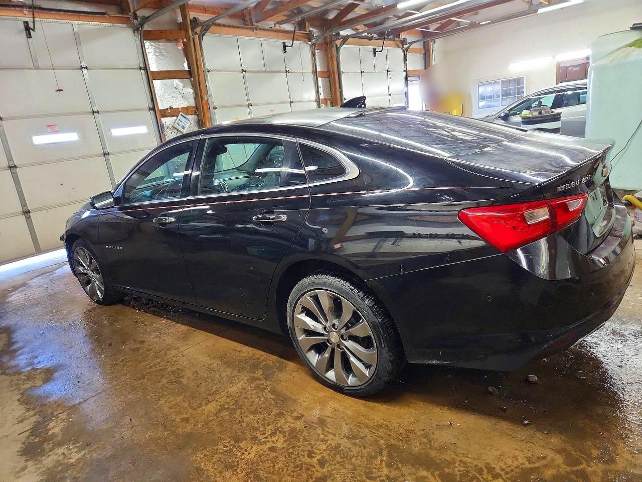 2016 CHEVROLET MALIBU PREMIER photo 4