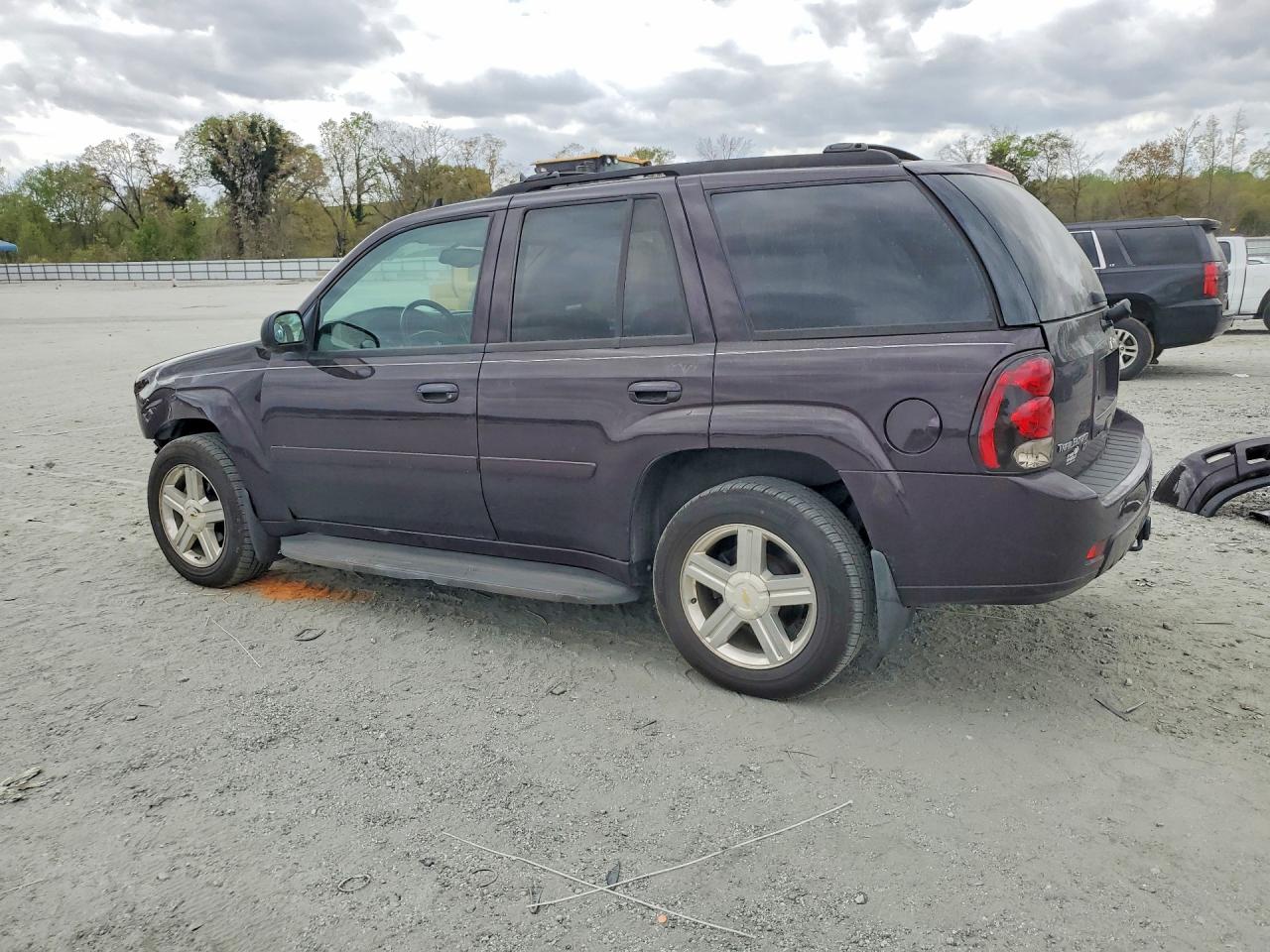 2008 CHEVROLET TRAILBLAZER LS photo 2