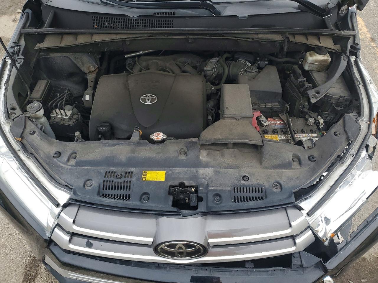 2018 TOYOTA HIGHLANDER XLE photo 34