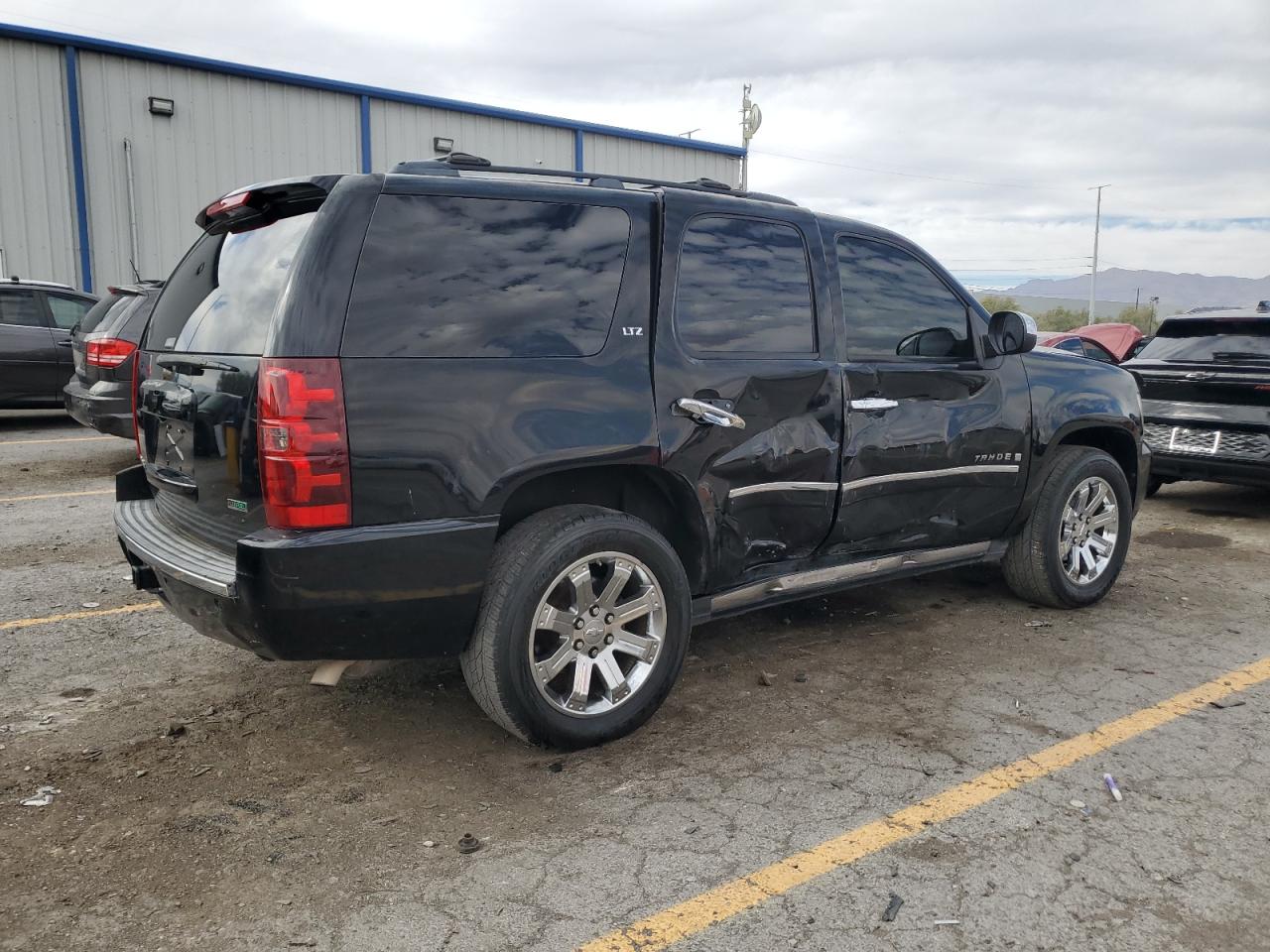 2009 CHEVROLET TAHOE K1500 LTZ photo 7