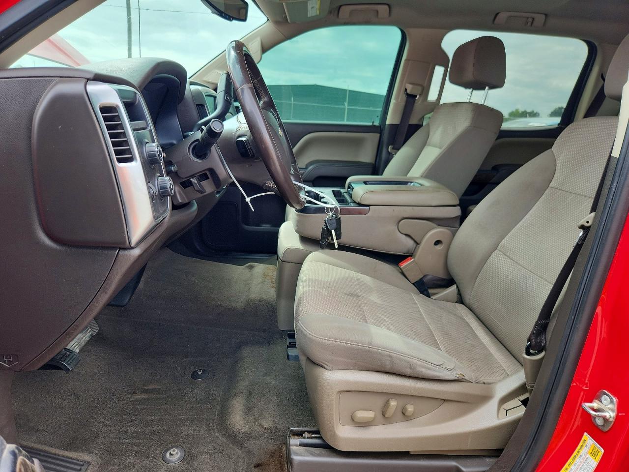 2017 CHEVROLET SILVERADO K1500 LT photo 7