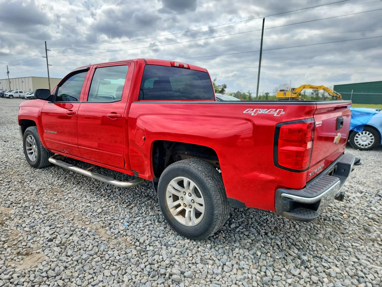 2017 CHEVROLET SILVERADO K1500 LT photo 2