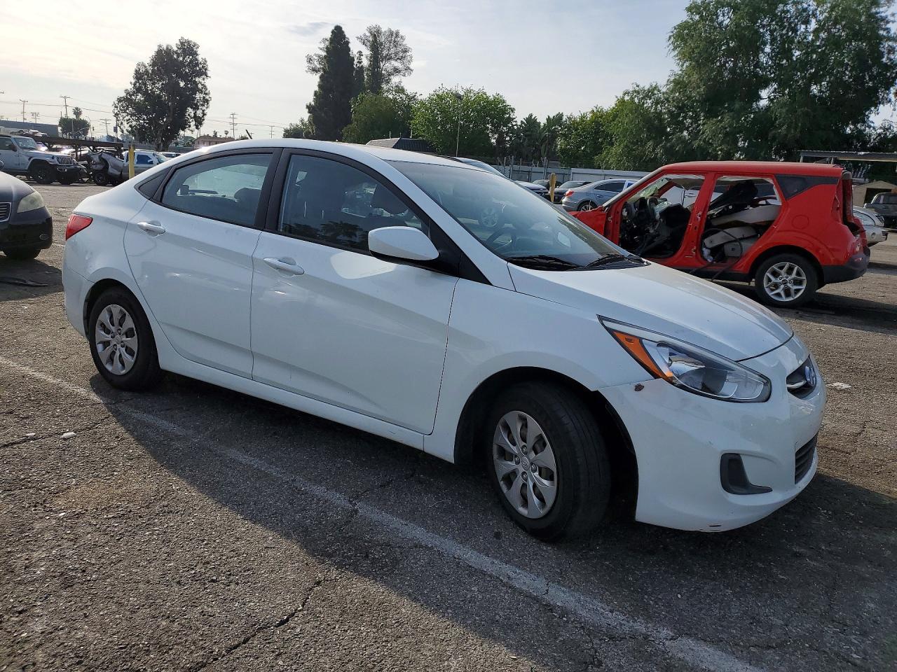 2015 HYUNDAI ACCENT GLS photo 10