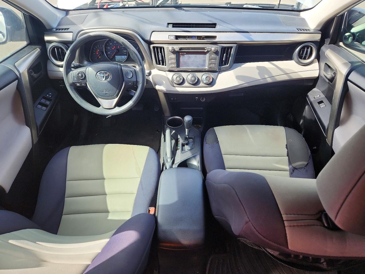 2014 TOYOTA RAV4 LE photo 15