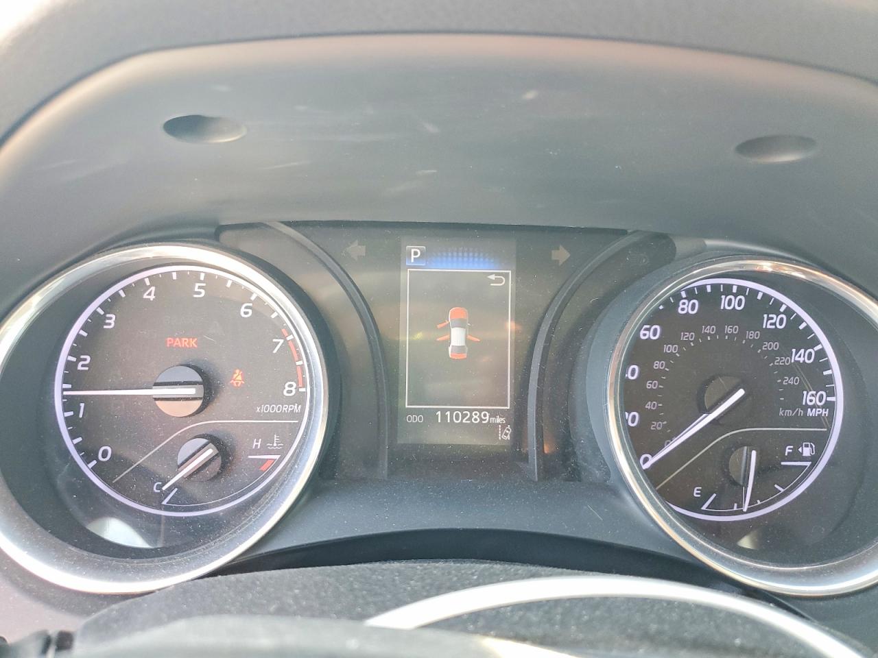 2020 TOYOTA CAMRY LE photo 17
