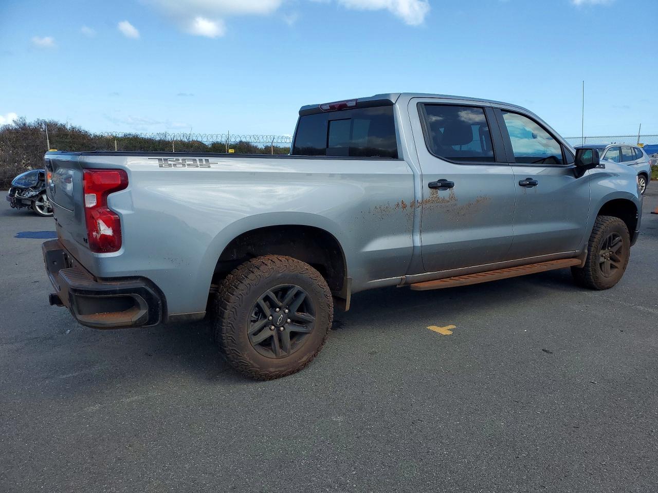 2025 CHEVROLET SILVERADO K1500 LT TRAIL BOSS photo 5